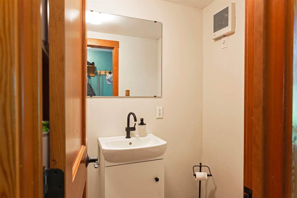 1 Bedroom Single Family Home/House's Image 19