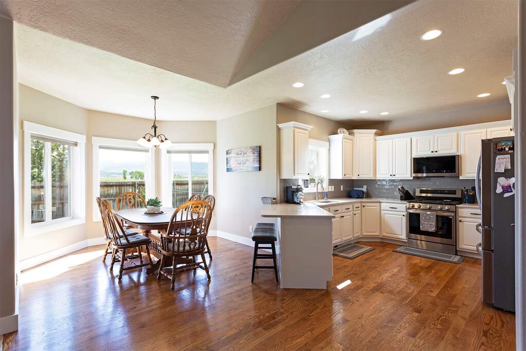 3 Bedroom Single Family Home/House's Image 13