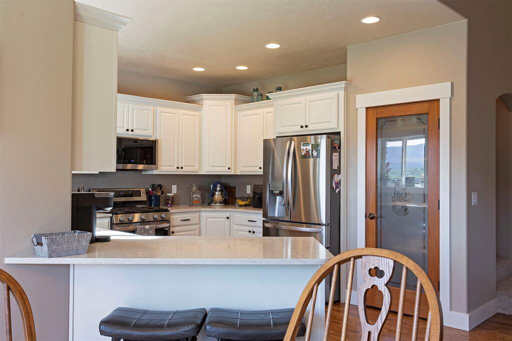3 Bedroom Single Family Home/House's Image 16
