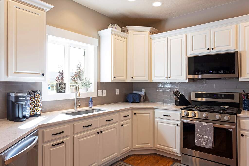 3 Bedroom Single Family Home/House's Image 17
