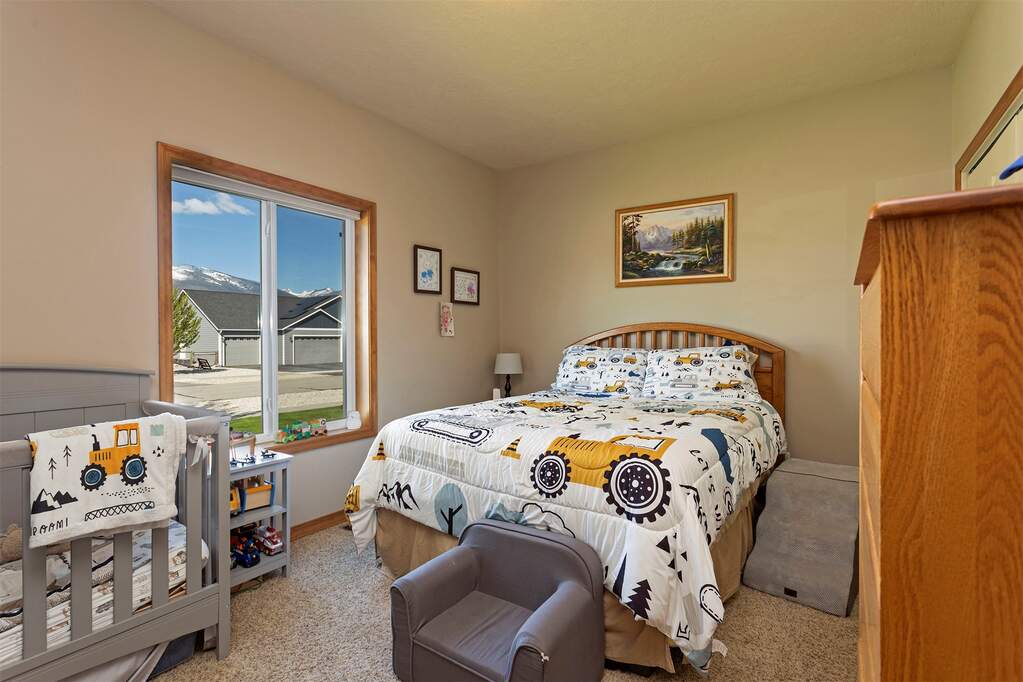 3 Bedroom Single Family Home/House's Image 22