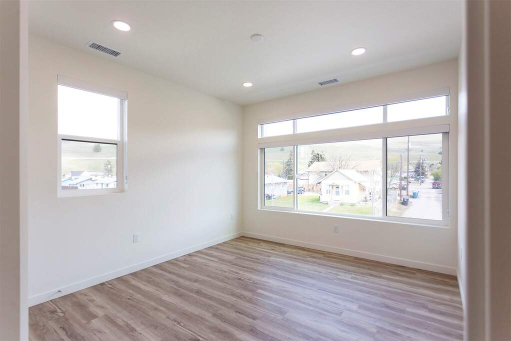 3 Bedroom Villa/Townhouse's Image 12