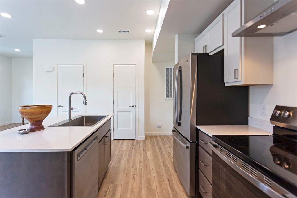 3 Bedroom Villa/Townhouse's Image 3