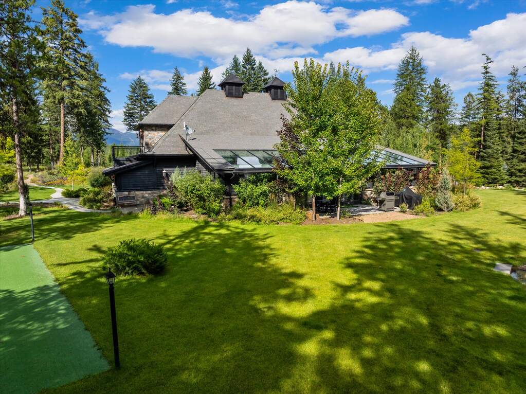 4 Bedroom Single Family Home/House's Image 100
