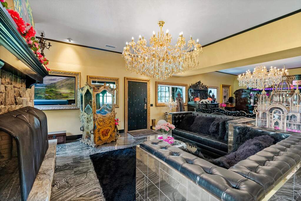 4 Bedroom Single Family Home/House's Image 64