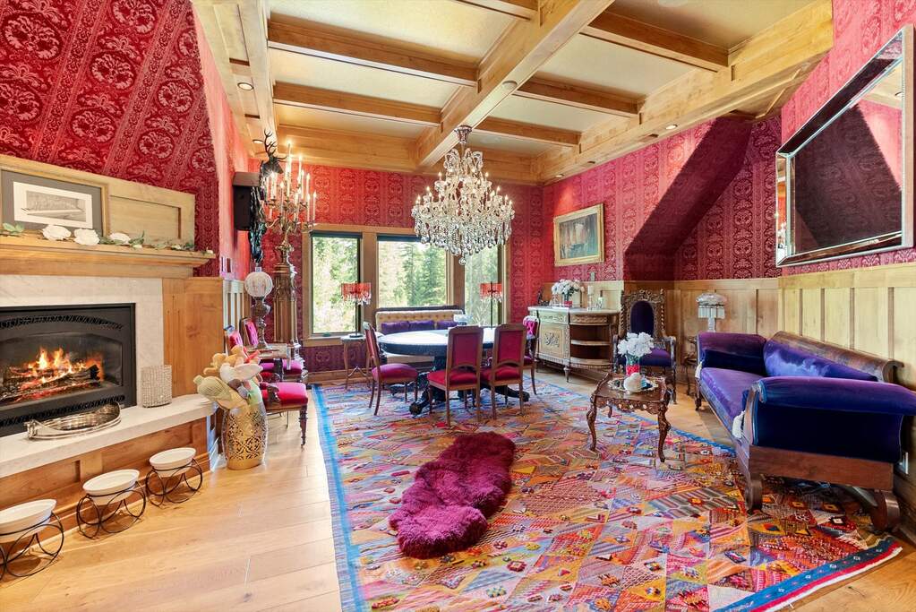 4 Bedroom Single Family Home/House's Image 72