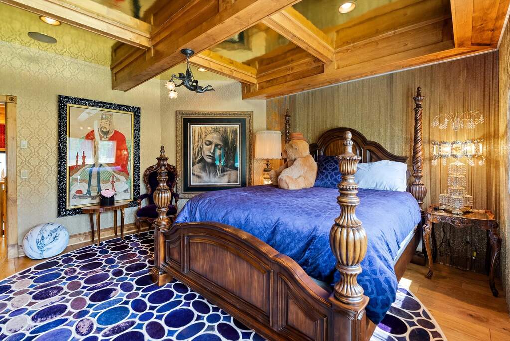 4 Bedroom Single Family Home/House's Image 78