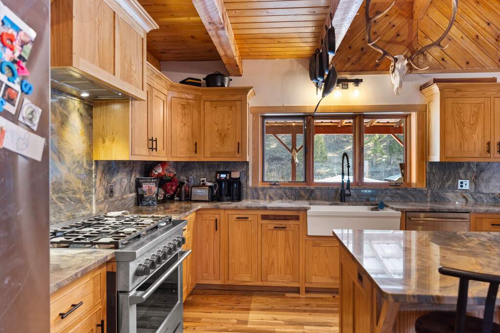 3 Bedroom Single Family Home/House's Image 36