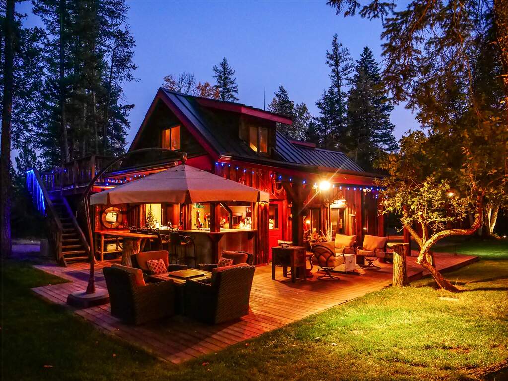 7 Bedroom Single Family Home/House's Image 29