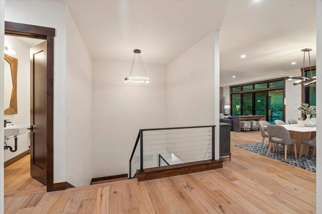 5 Bedroom Single Family Home/House's Image 24