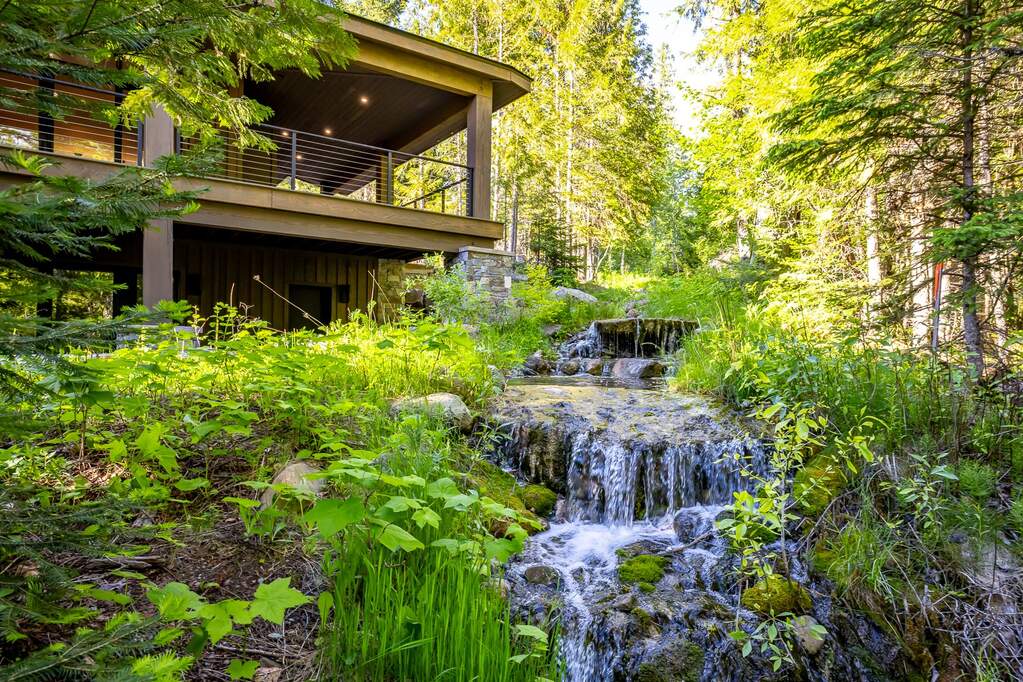 5 Bedroom Single Family Home/House's Image 57