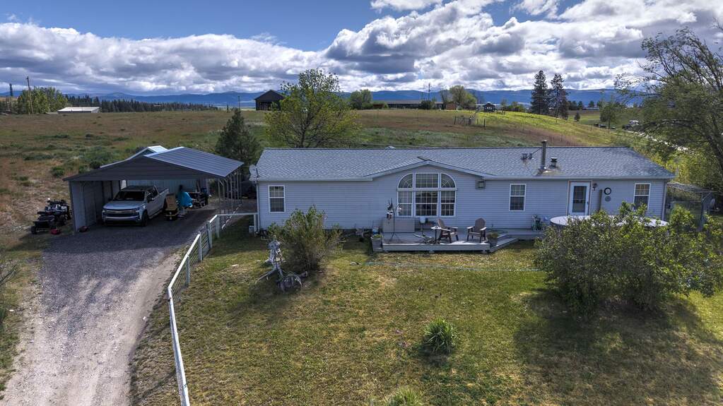 3 Bedroom Single Family Home/House's Image 25