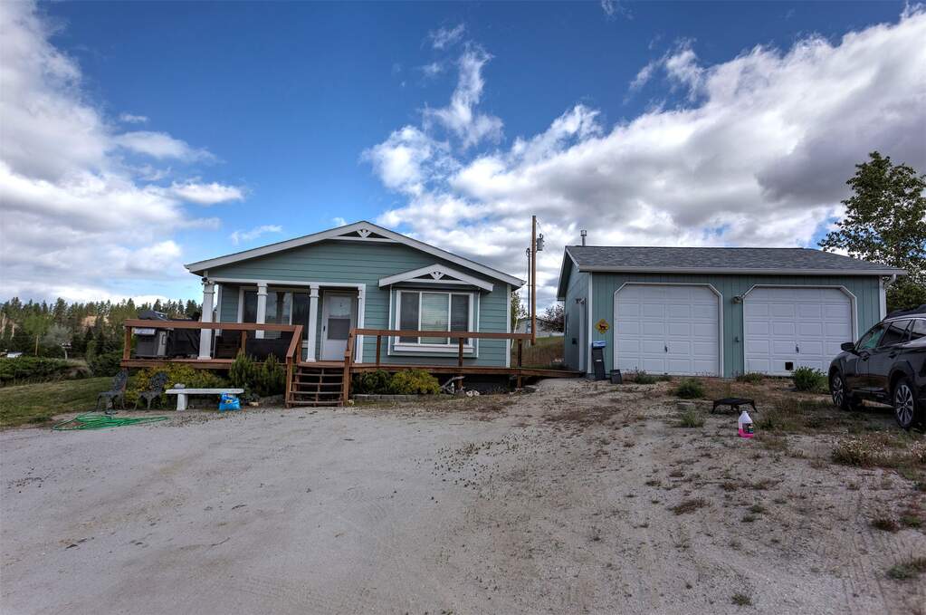 3 Bedroom Single Family Home/House's Image 27