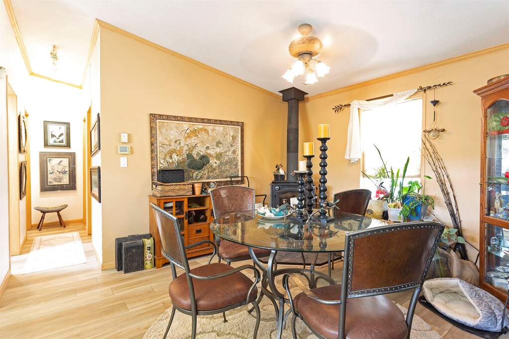 3 Bedroom Single Family Home/House's Image 60