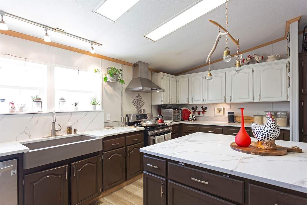 3 Bedroom Single Family Home/House's Image 63