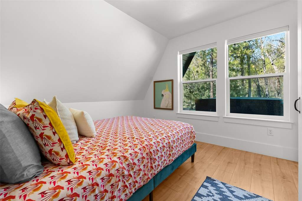 1 Bedroom Single Family Home/House's Image 11