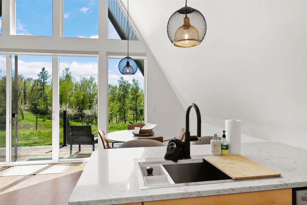1 Bedroom Single Family Home/House's Image 16