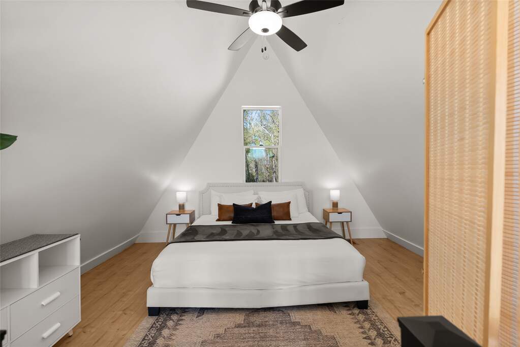 1 Bedroom Single Family Home/House's Image 18