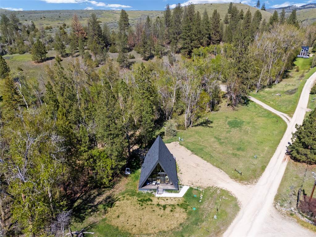 1 Bedroom Single Family Home/House's Image 29