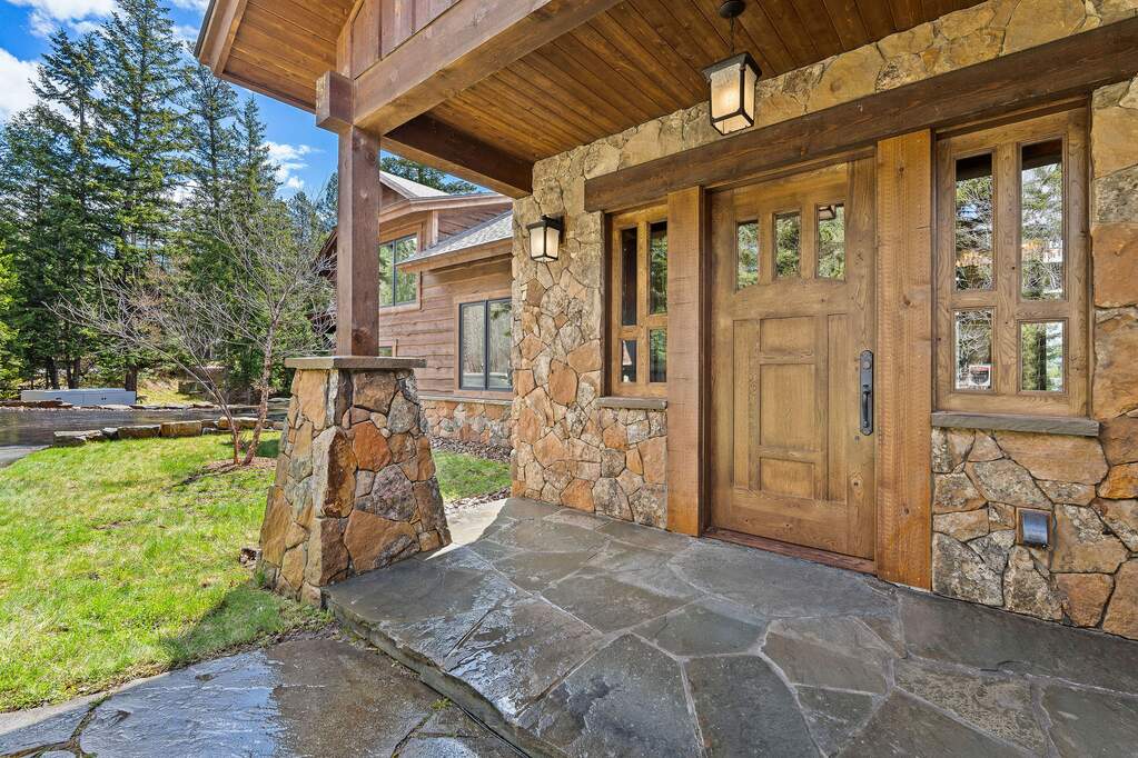 3 Bedroom Single Family Home/House's Image 8