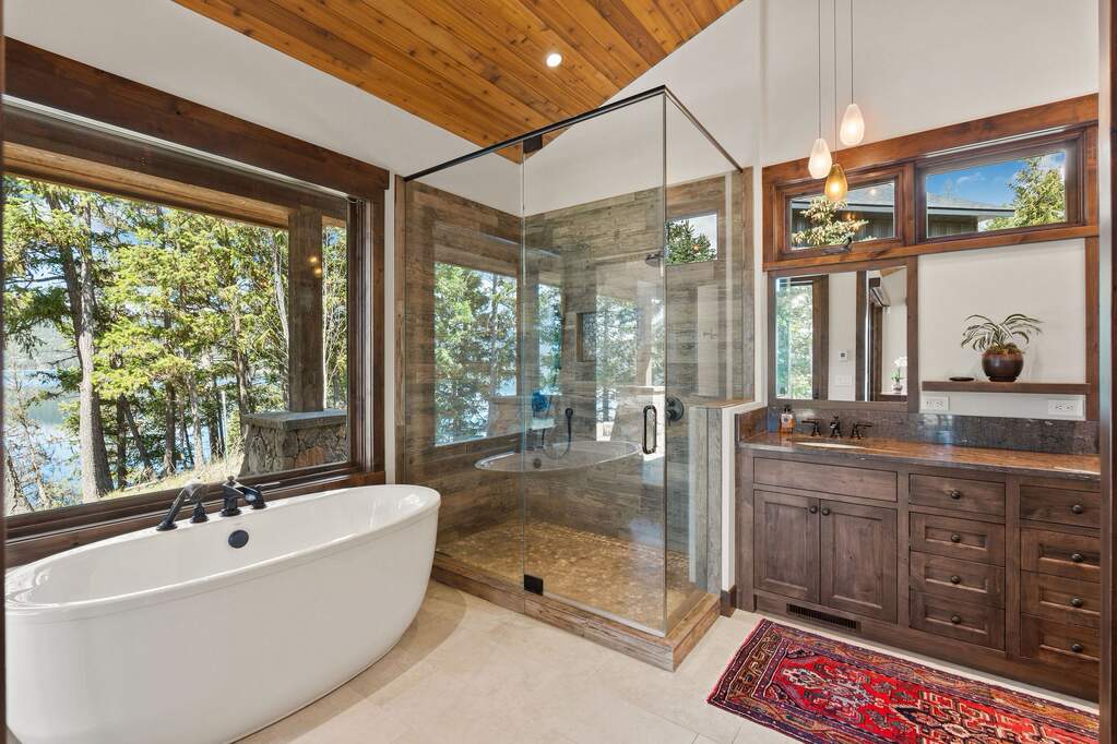 3 Bedroom Single Family Home/House's Image 37