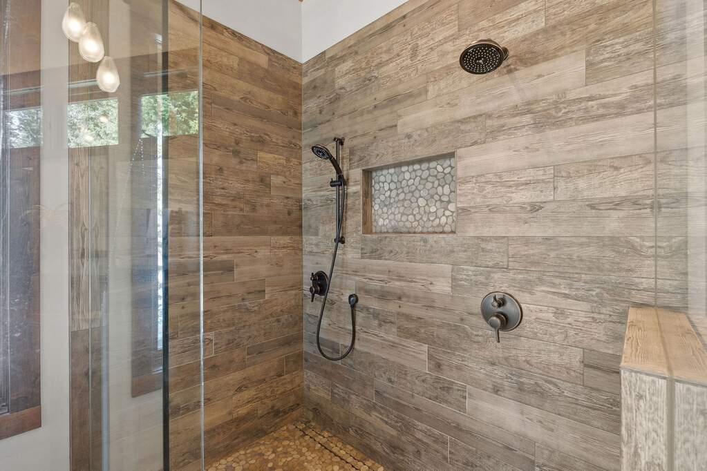 3 Bedroom Single Family Home/House's Image 41