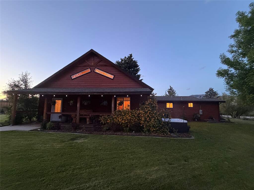 5 Bedroom Single Family Home/House's Image 82