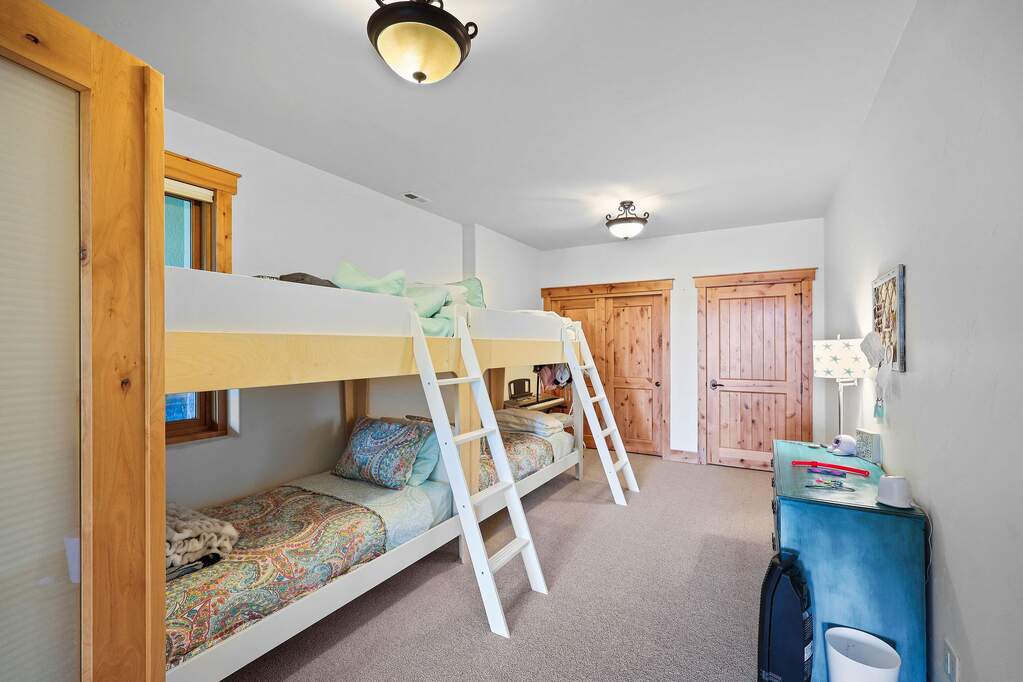 3 Bedroom Apartment/Flat's Image 41