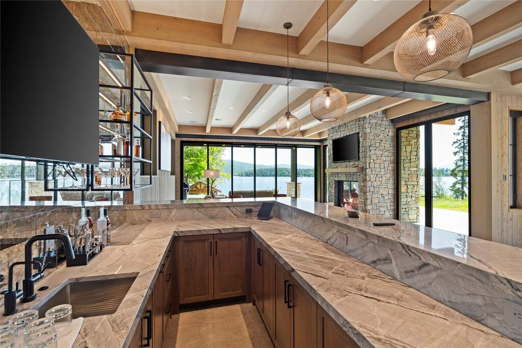 5 Bedroom Single Family Home/House's Image 47