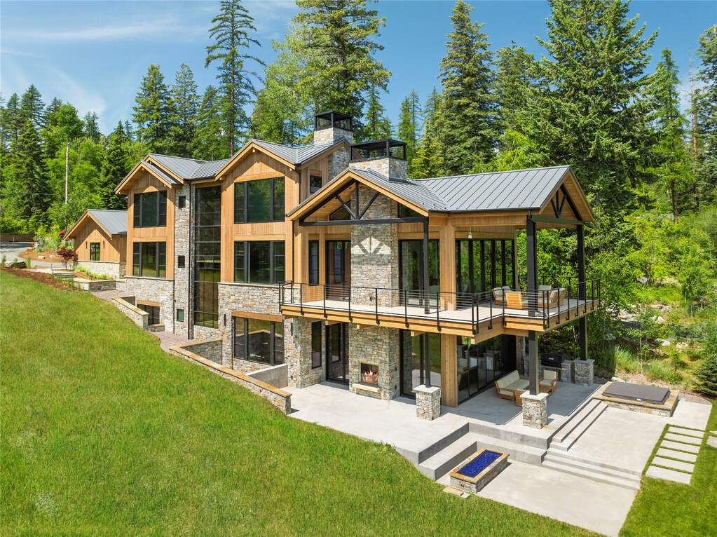 5 Bedroom Single Family Home/House's Image 63
