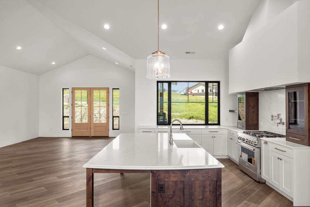 3 Bedroom Single Family Home/House's Image 11