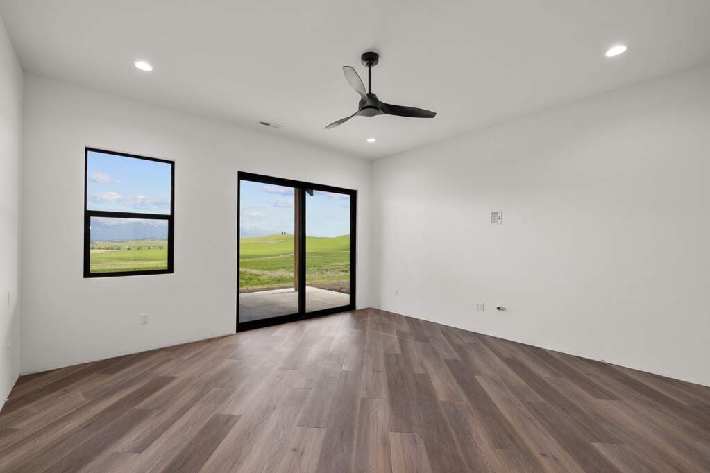 3 Bedroom Single Family Home/House's Image 23