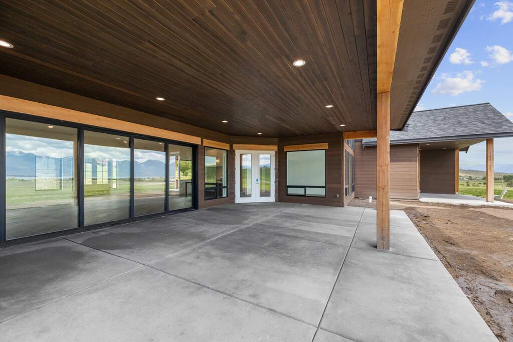 3 Bedroom Single Family Home/House's Image 31