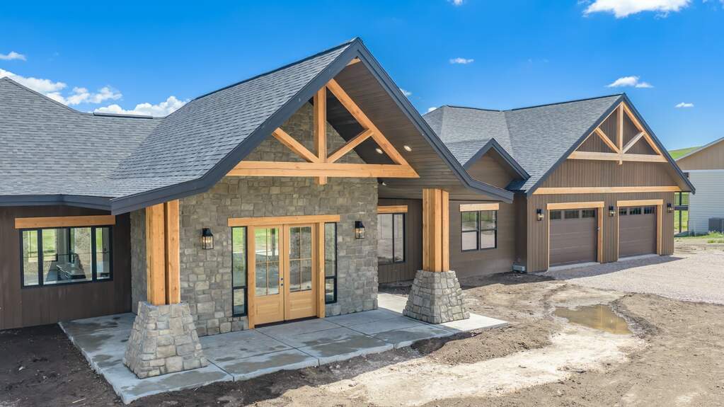 3 Bedroom Single Family Home/House's Image 33