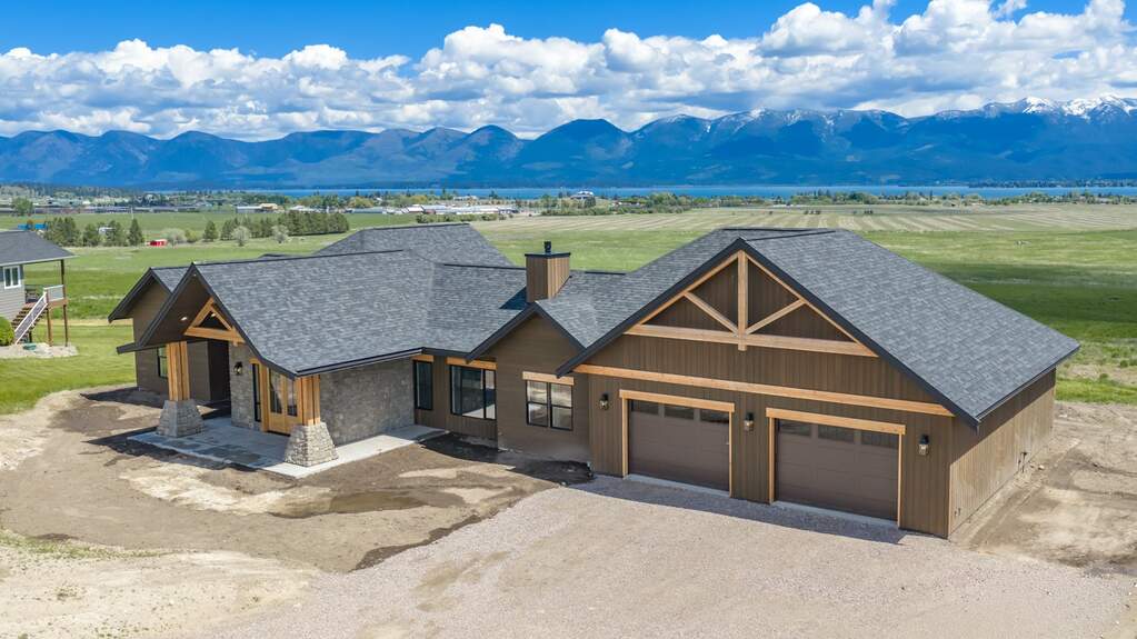 3 Bedroom Single Family Home/House's Image 35