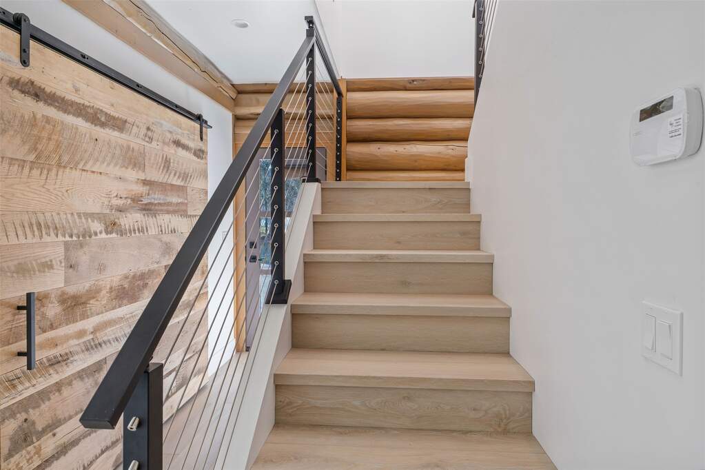 3 Bedroom Single Family Home/House's Image 29