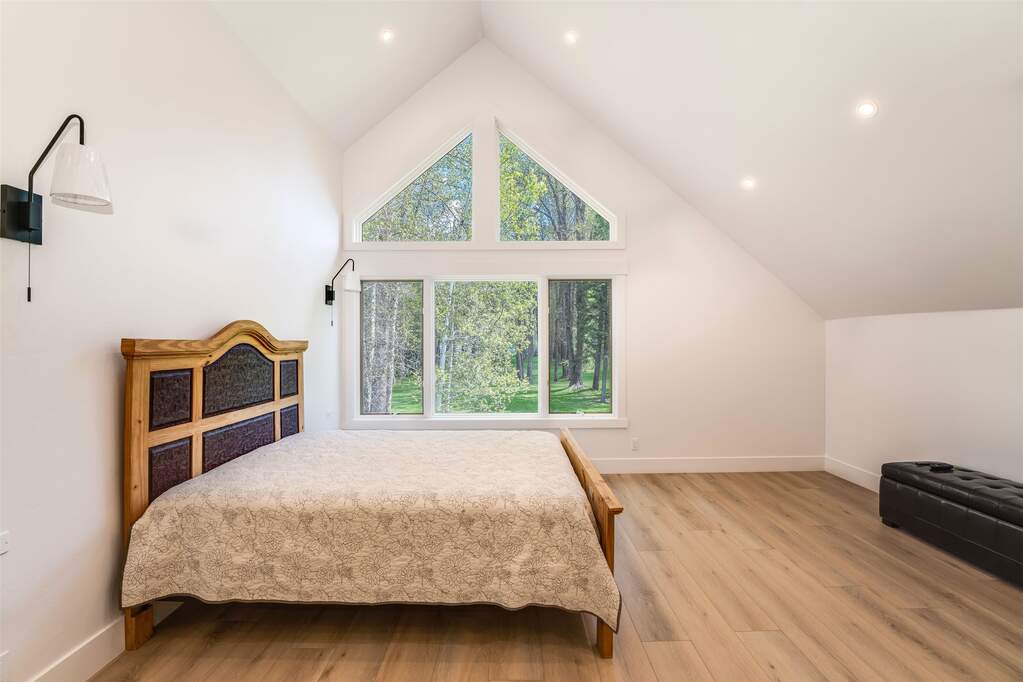 3 Bedroom Single Family Home/House's Image 35