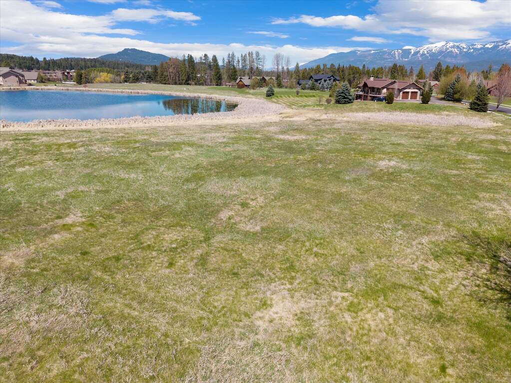 Land/Vacant Land's Image 8