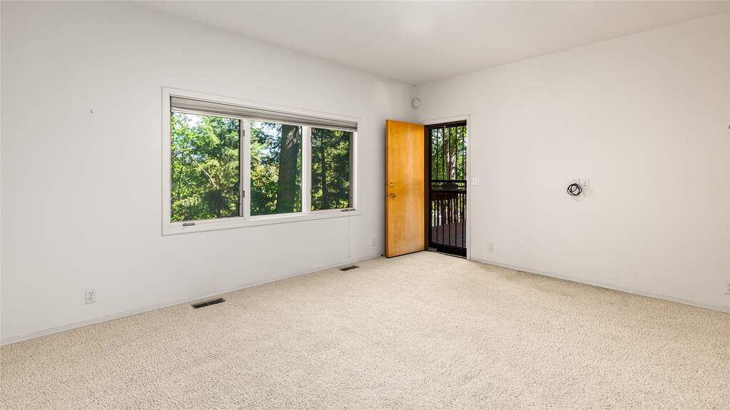 3 Bedroom Single Family Home/House's Image 20