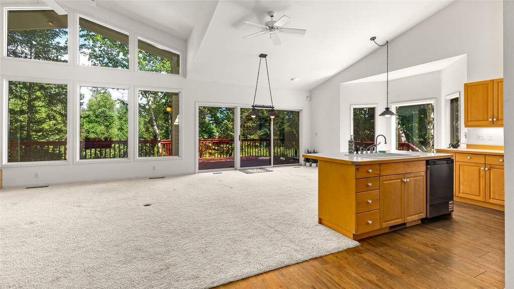 3 Bedroom Single Family Home/House's Image 4