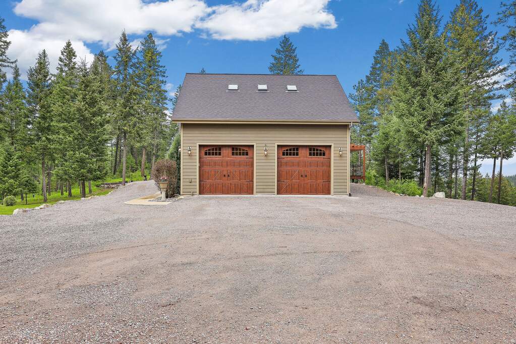 4 Bedroom Single Family Home/House's Image 103