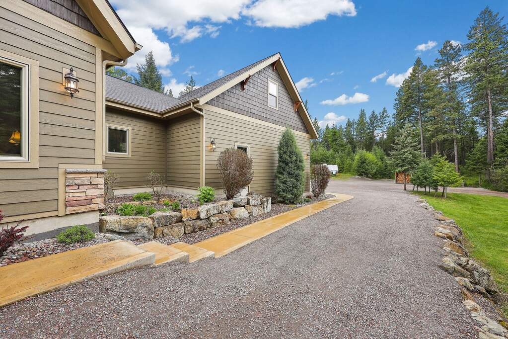 4 Bedroom Single Family Home/House's Image 105