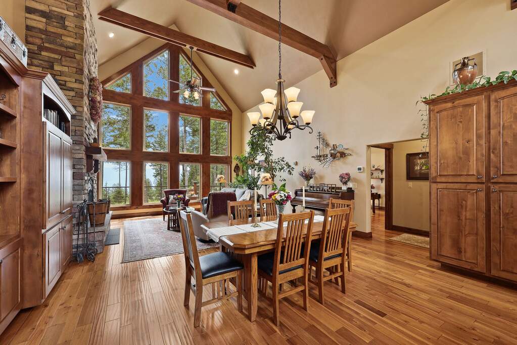 4 Bedroom Single Family Home/House's Image 13