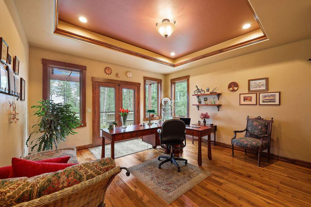 4 Bedroom Single Family Home/House's Image 26