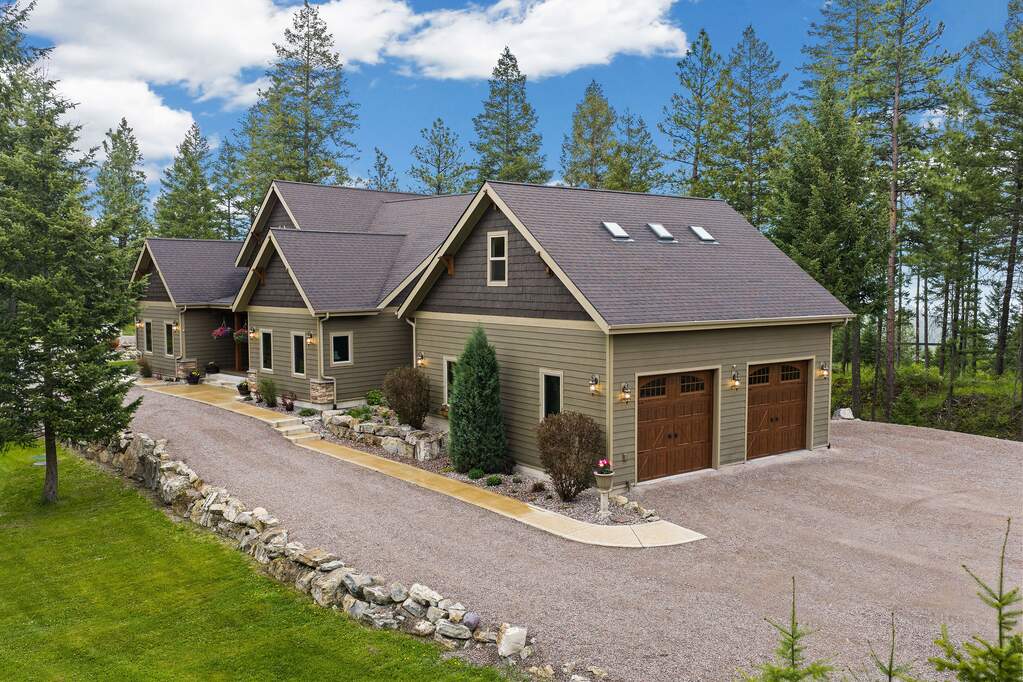4 Bedroom Single Family Home/House's Image 37