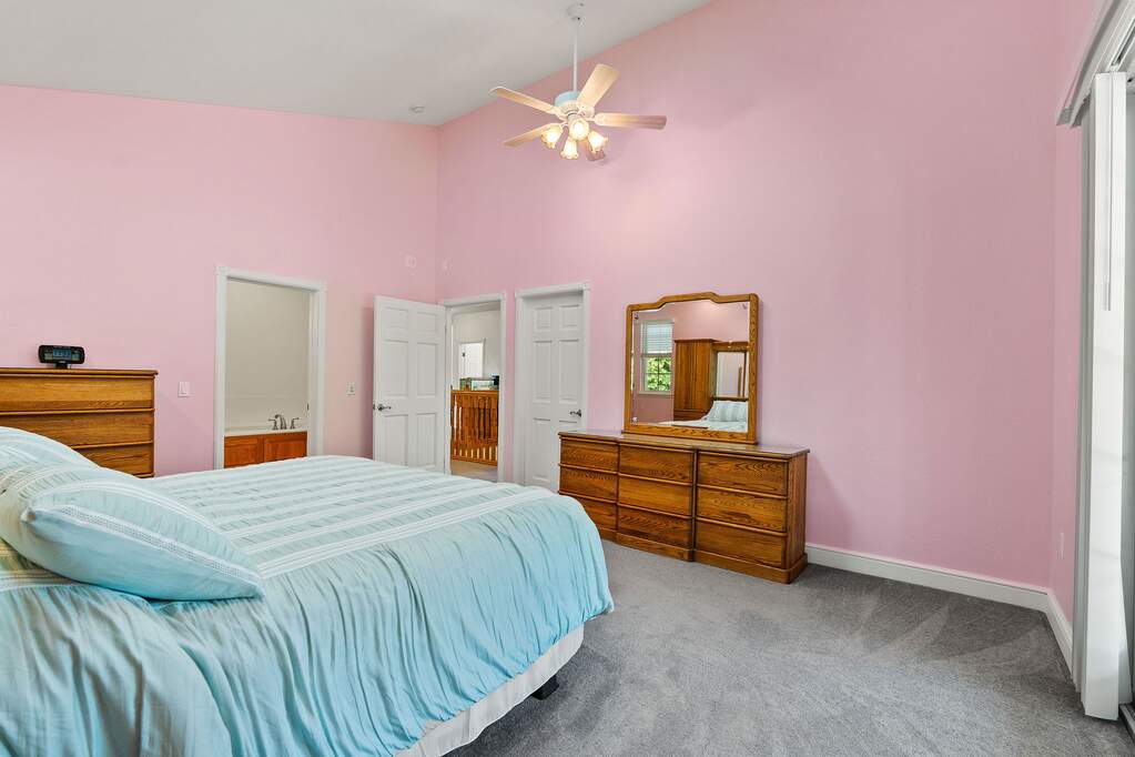 4 Bedroom Single Family Home/House's Image 17