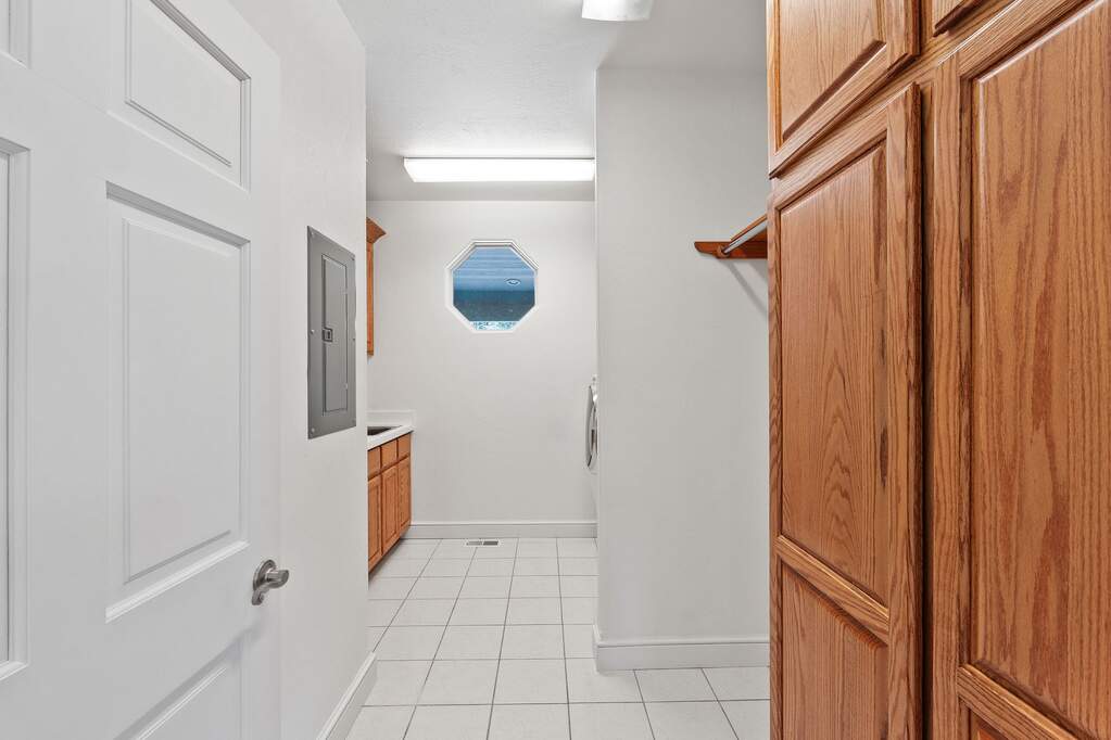 4 Bedroom Single Family Home/House's Image 23