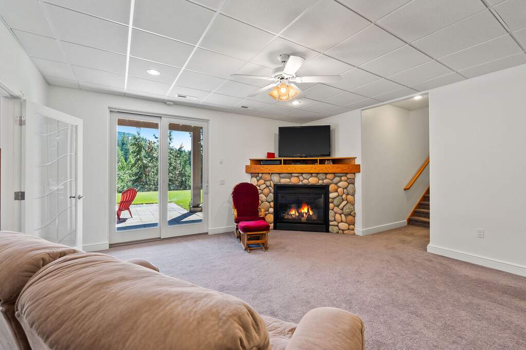 4 Bedroom Single Family Home/House's Image 26