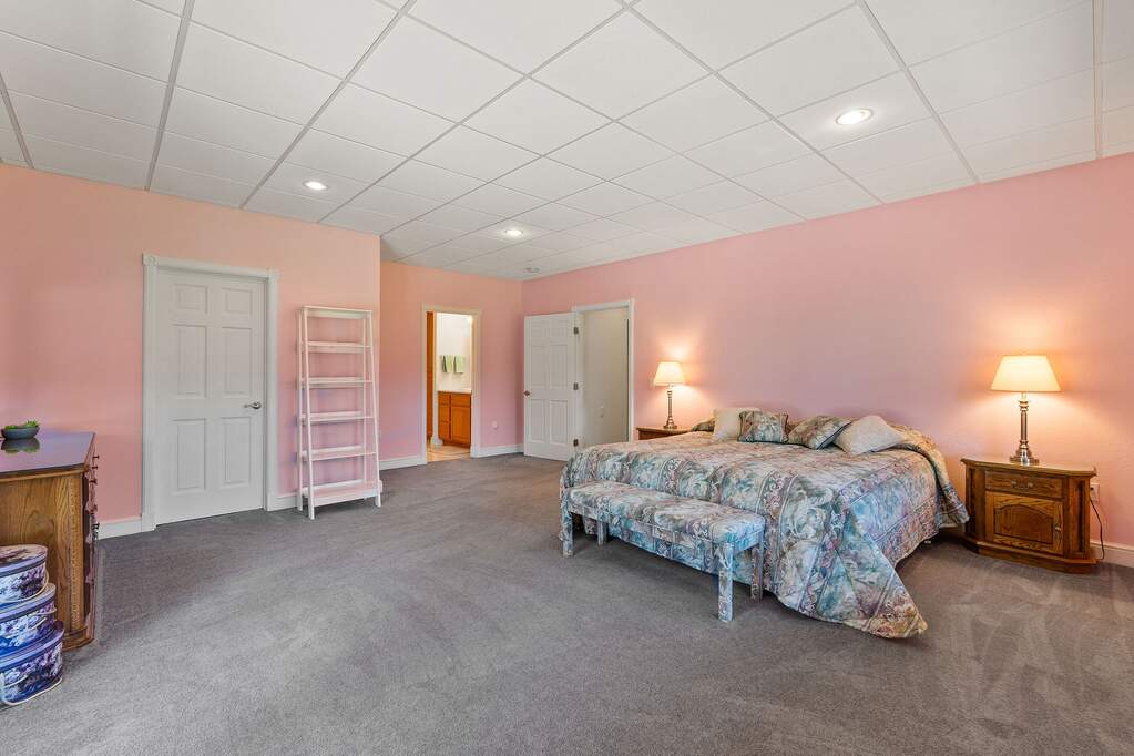 4 Bedroom Single Family Home/House's Image 31