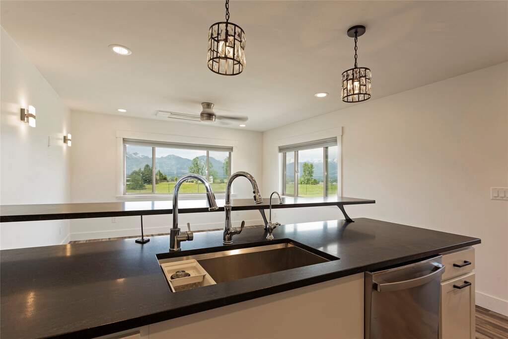 3 Bedroom Single Family Home/House's Image 34
